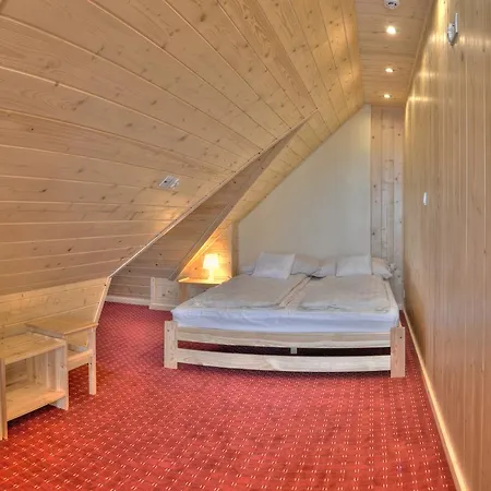 U Piekorza 샤플라리